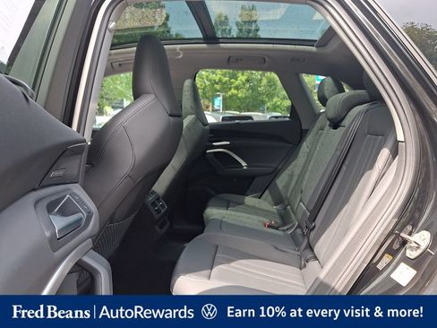 Used 2025 Audi Q5 Premium Plus w/ Premium Plus AWD/4WD image 14