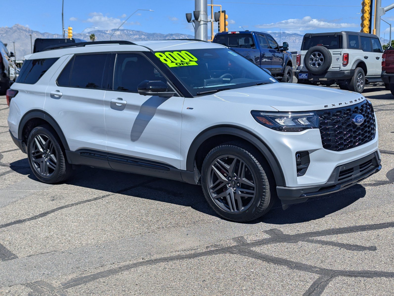 New 2026 Ford Explorer ST-Line w/ ST-Line Street Pack AWD/4WD image 1