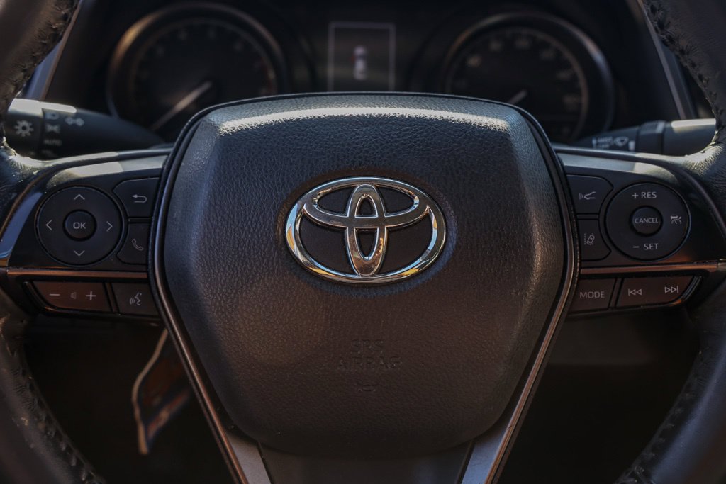 Used 2021 Toyota Camry SE FWD image 26