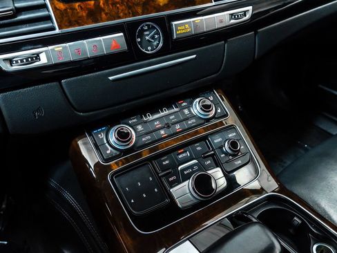 Used 2017 Audi A8 L 3.0T AWD/4WD image 18