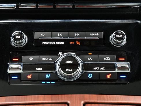 Used 2023 Lincoln Navigator Reserve AWD/4WD image 21