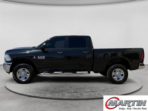 Used 2015 RAM 2500 Tradesman w/ Chrome Appearance Group AWD/4WD image 8