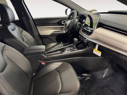 New 2026 Jeep Compass Limited image 15