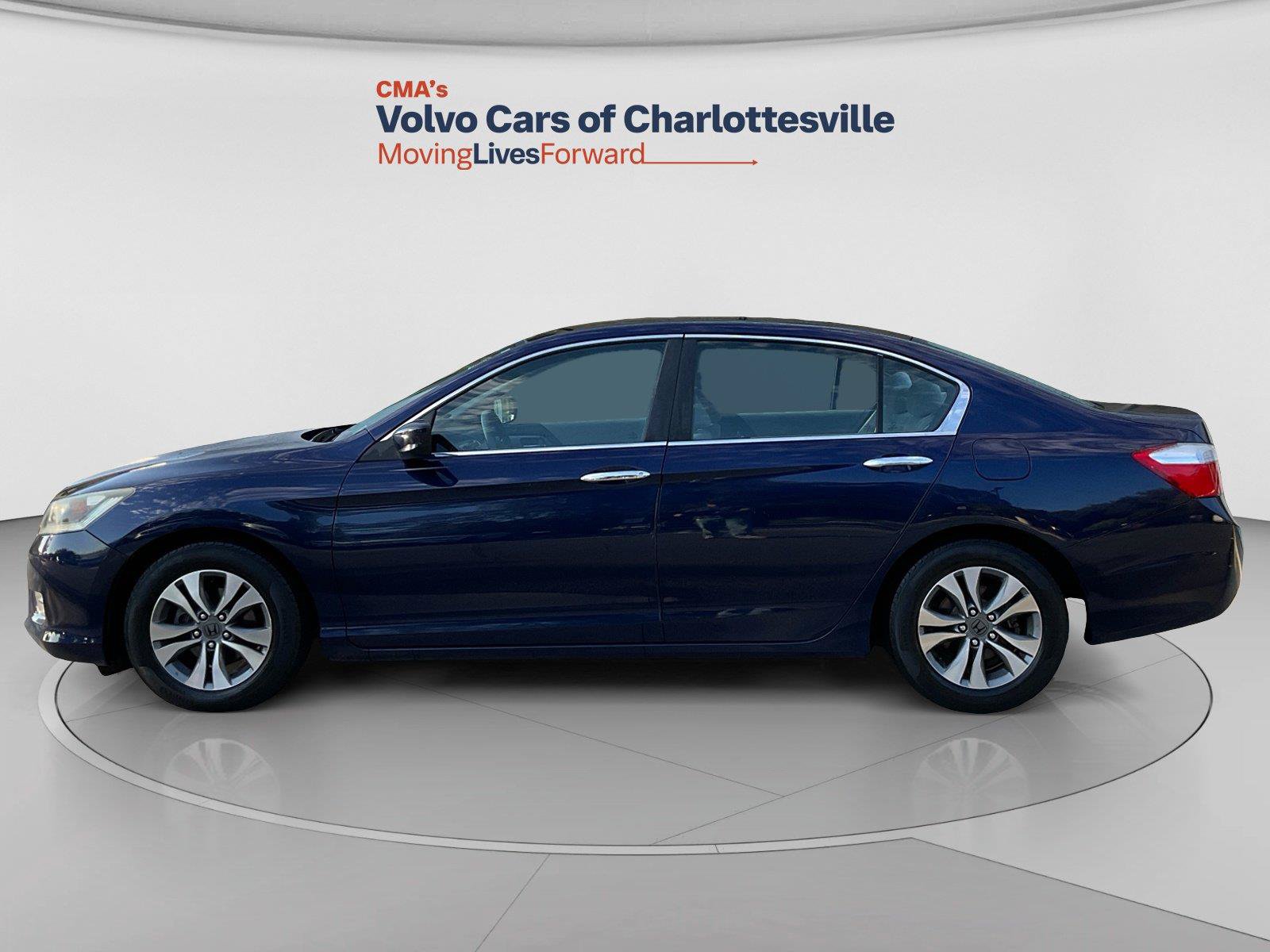 Used 2013 Honda Accord LX image 2