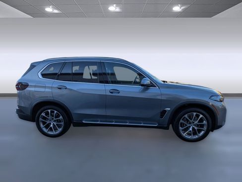 Used 2024 BMW X5 sDrive40i image 8