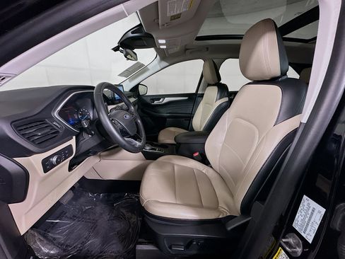 Used 2022 Ford Escape SEL image 12