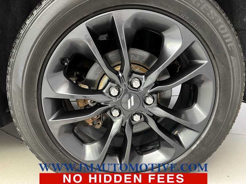 Used 2022 Dodge Durango SXT w/ Blacktop Package AWD/4WD image 9