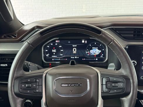 Used 2024 GMC Sierra 1500 Denali AWD/4WD image 33