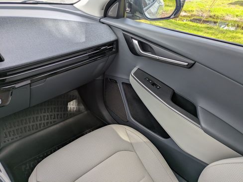 Certified 2023 Kia EV6 Wind w/ Wind Technology Package RWD image 14