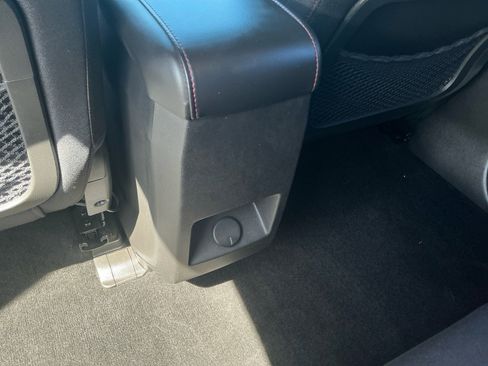 Used 2013 Chevrolet Equinox LS image 30