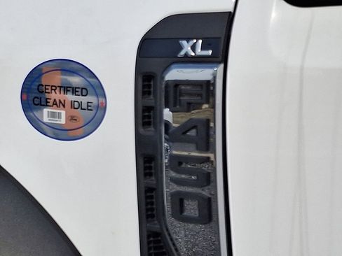 New 2024 Ford F450 XL image 17