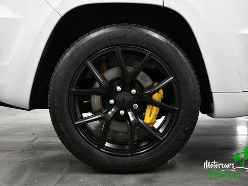 Used 2018 Jeep Grand Cherokee Trackhawk AWD/4WD image 69