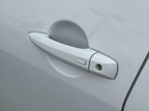 Used 2023 Nissan Sentra SV FWD image 14