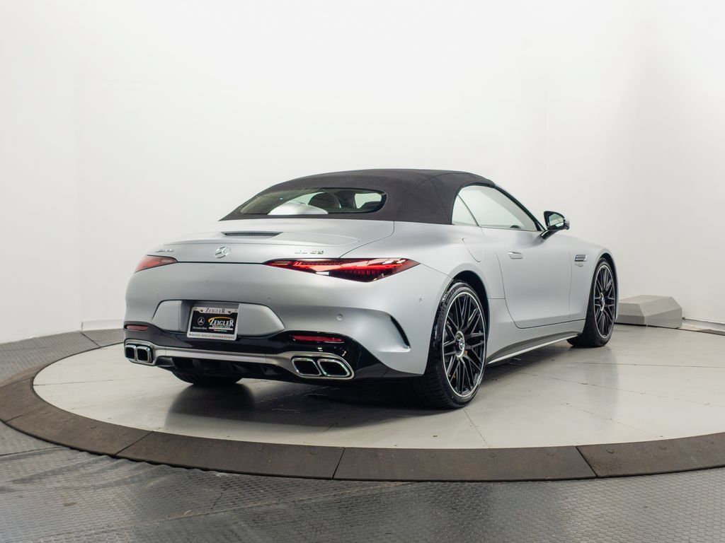 Used 2025 Mercedes-Benz SL 63 AMG 4MATIC image 33