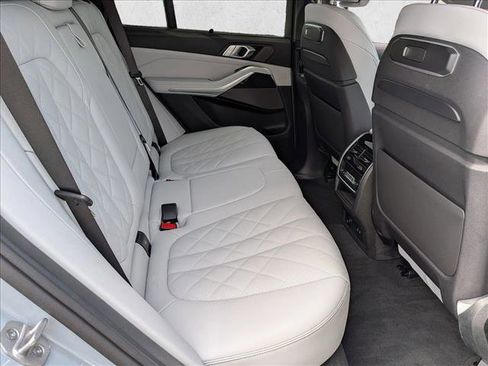 Used 2026 BMW X5 M60i AWD/4WD image 22