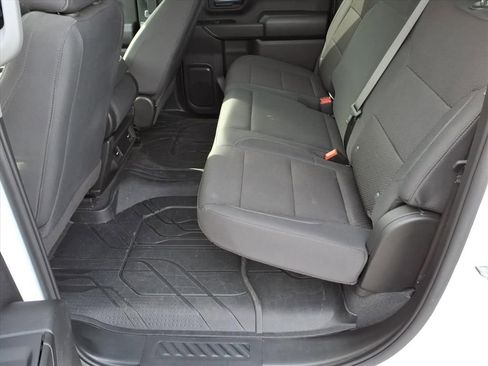 Used 2025 Chevrolet Silverado 2500 Custom image 12