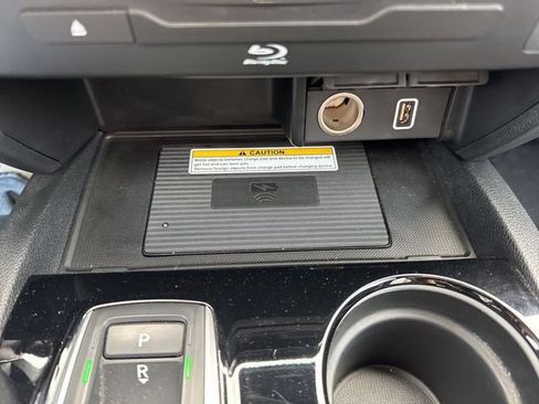 Used 2022 Honda Pilot Black Edition image 40