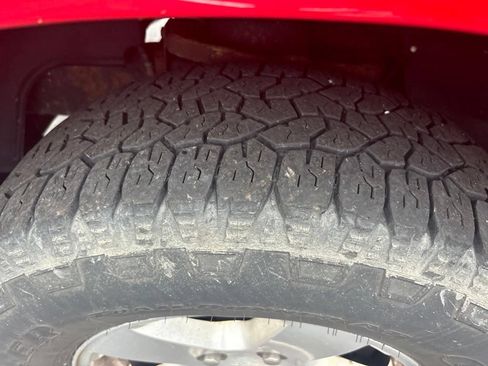 Used 2012 RAM 1500 Classic SLT AWD/4WD image 20