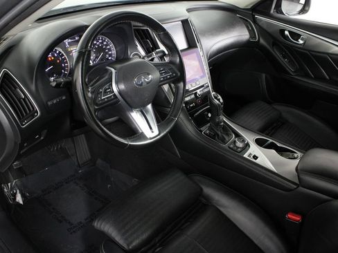 Used 2018 INFINITI Q50 Sport image 16