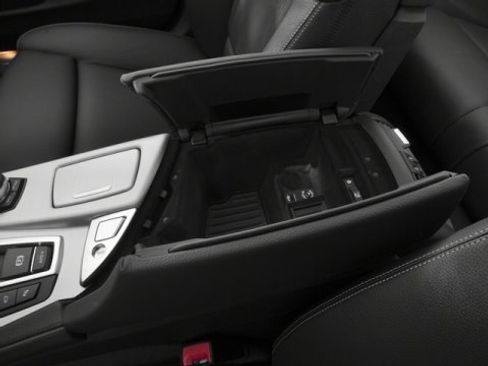 Used 2016 BMW 535d Sedan image 17