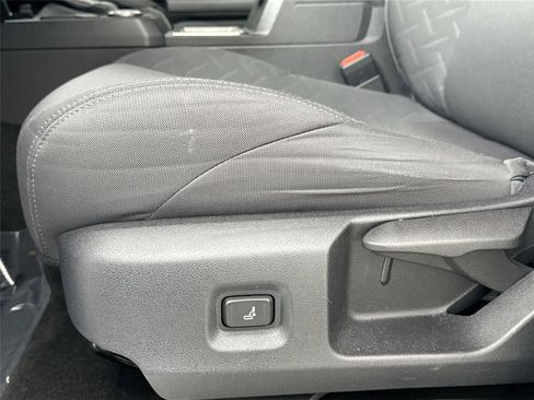 Certified 2024 Toyota Tacoma SR5 image 28