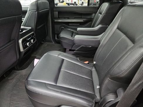 Used 2020 Ford Expedition XLT w/ Equipment Group 202A image 32