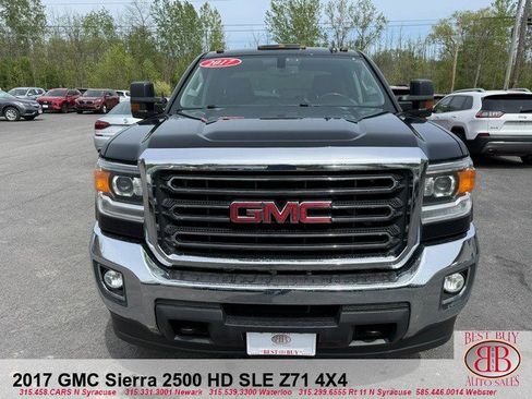 Used 2017 GMC Sierra 2500 SLE w/ SLE Preferred Package AWD/4WD image 8