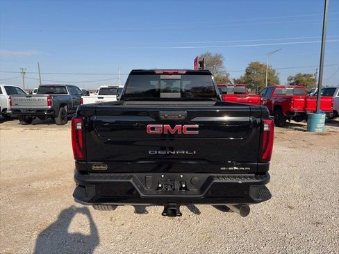 New 2026 GMC Sierra 2500 Denali w/ Denali Reserve Package image 5