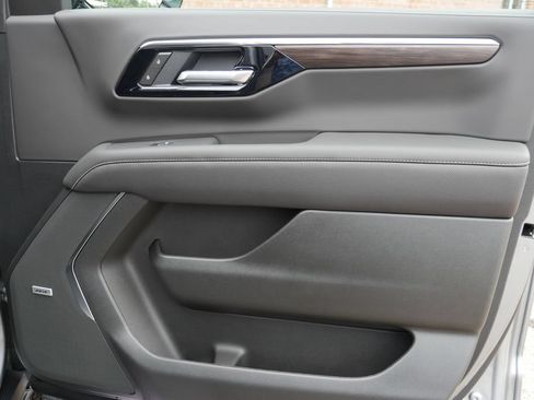 New 2026 Chevrolet Tahoe Premier AWD/4WD image 15