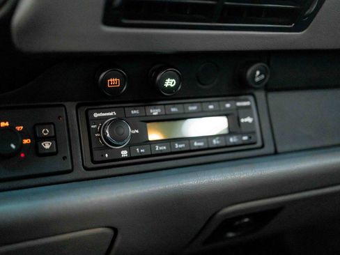 Used 1996 Porsche 911 Carrera image 57