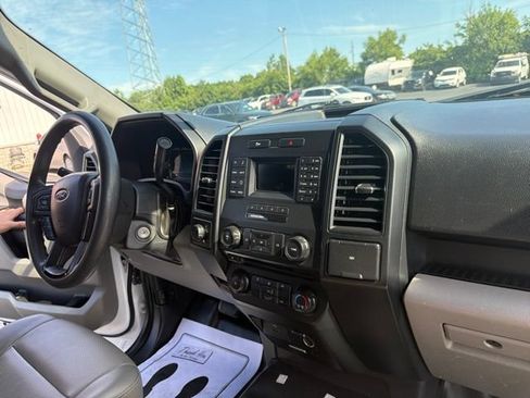 Used 2017 Ford F150 XL w/ Equipment Group 101A Mid RWD image 21