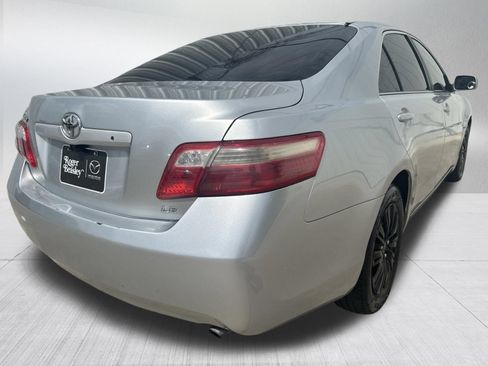 Used 2007 Toyota Camry LE FWD image 8