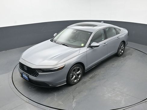 Certified 2023 Honda Accord EX-L image 37