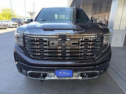 Used 2024 GMC Sierra 1500 Denali Ultimate AWD/4WD image 2
