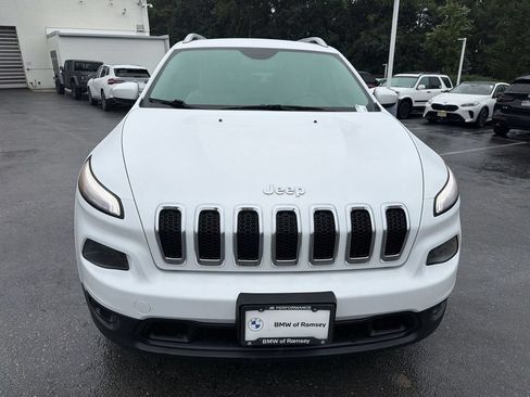 Used 2015 Jeep Cherokee Latitude AWD/4WD image 14