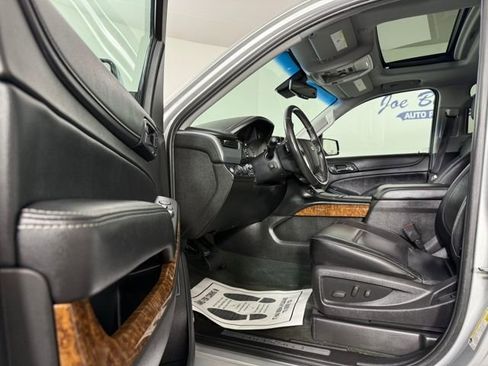 Used 2015 Chevrolet Tahoe LTZ image 10