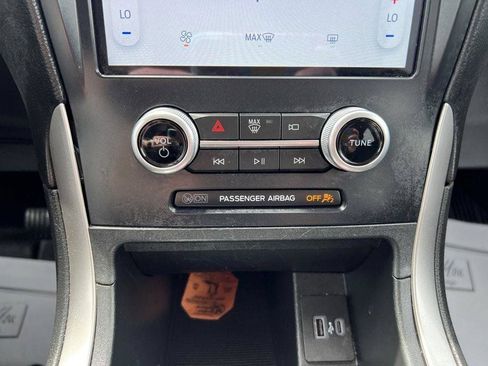 Used 2022 Ford Edge SE AWD/4WD image 25