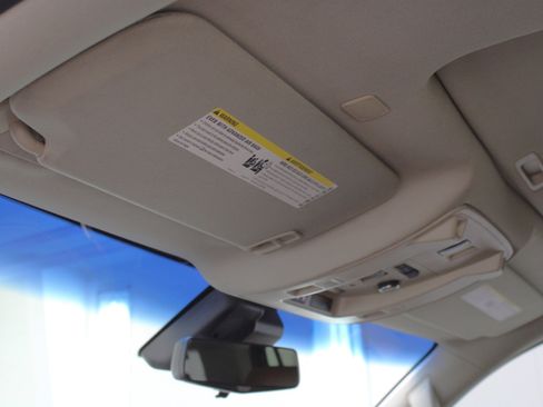 Used 2018 Cadillac Escalade Luxury image 72