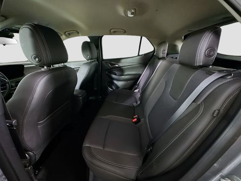 Used 2025 Buick Encore GX Preferred FWD image 26