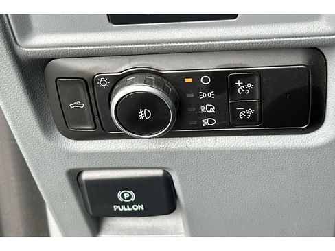 Used 2025 Ford F150 XLT w/ Equipment Group 301A Standard AWD/4WD image 28