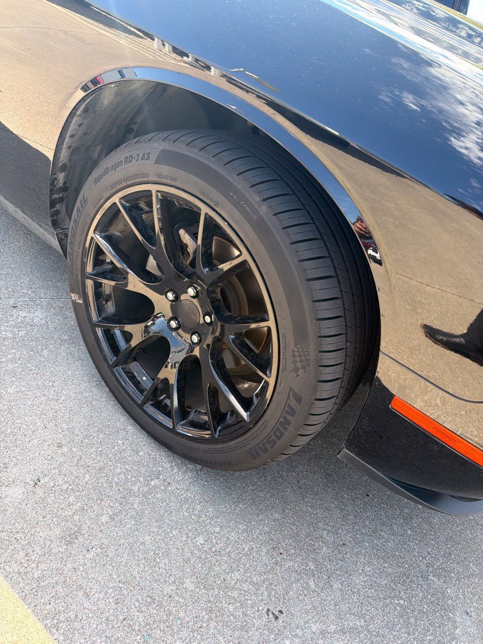 Used 2023 Dodge Challenger SXT w/ Blacktop Package RWD image 7