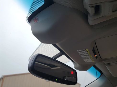 Used 2015 Subaru Legacy 2.5i Limited image 45