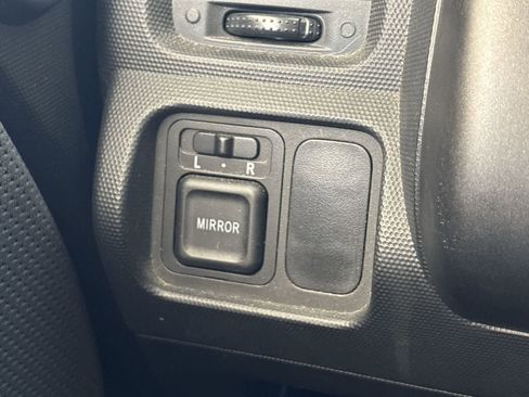 Used 2007 Honda Fit Sport image 30