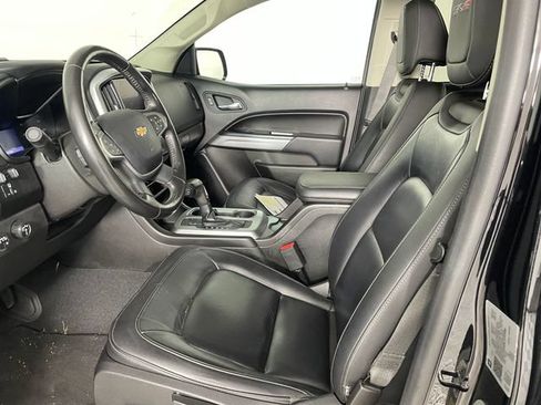 Used 2020 Chevrolet Colorado ZR2 w/ ZR2 Midnight Special Edition AWD/4WD image 2