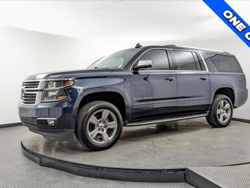 Used 2018 Chevrolet Suburban Premier image 2