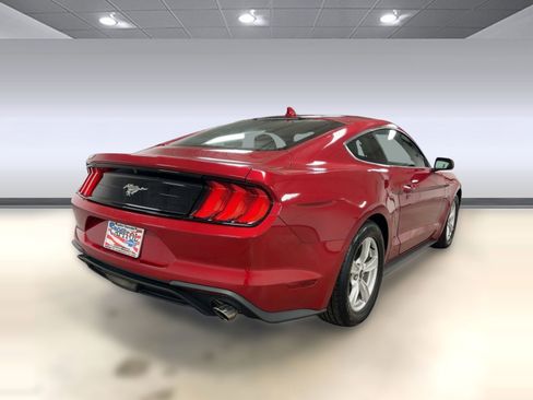 Used 2023 Ford Mustang Coupe image 9
