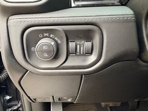 New 2026 RAM 3500 Limited image 24