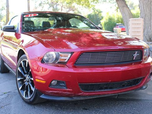 Used 2012 Ford Mustang Premium w/ V6 Performance Pkg image 28