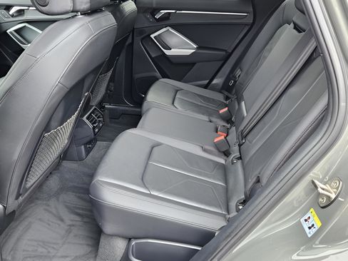 Used 2020 Audi Q3 2.0T Premium w/ Convenience Package image 13