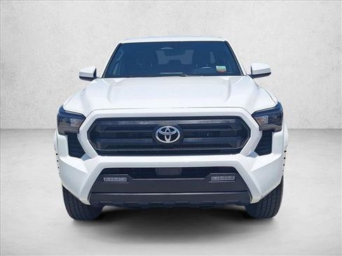 Certified 2025 Toyota Tacoma SR5 AWD/4WD image 2